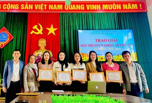 TRƯỜNG TH&THCS KỲ NAM TỔ CHỨC THÀNH CÔNG HỘI THI GIÁO VIÊN CHỦ NHIỆM GIỎI CẤP TRƯỜNG NĂM HỌC 2024 -...