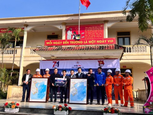 TUYÊN TRUYỀN SỬ DỤNG ĐIỆN AN TOÀN – TIẾT KIỆM – HIỆU QUẢ  TẠI TRƯỜNG TH&THCS KỲ NAM