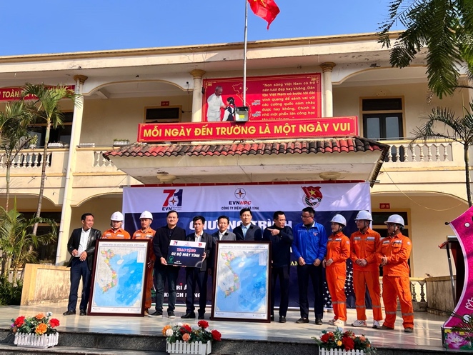 TUYÊN TRUYỀN SỬ DỤNG ĐIỆN AN TOÀN – TIẾT KIỆM – HIỆU QUẢ  TẠI TRƯỜNG TH&THCS KỲ NAM